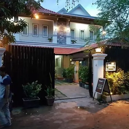 Nika'S House Hotel